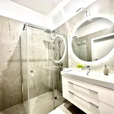 Nyska 59 - Self Check-in 20h - Parking &lift Wrocław