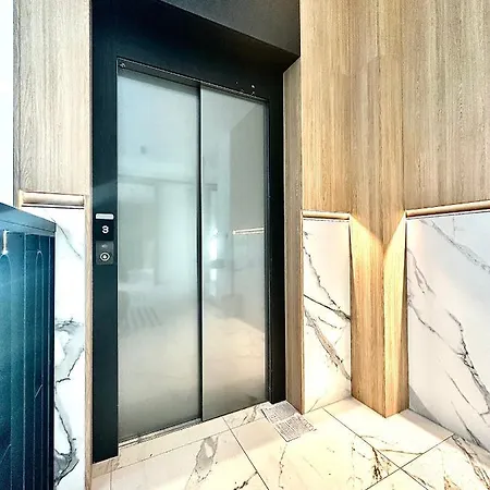 Nyska 59 - Self Check-in 20h - Parking &lift