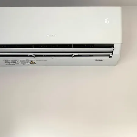 Nyska 59 - Self Check-in 20h - Parking &lift Hotel Wrocław