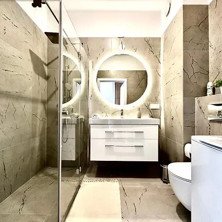 Nyska 59 - Self Check-in 20h - Parking &lift Hotel Wrocław